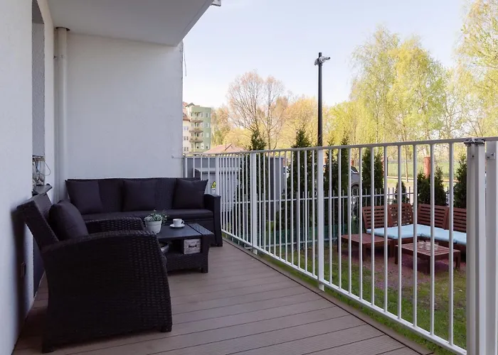 Osiedle Feniks By Renters Lejlighed *